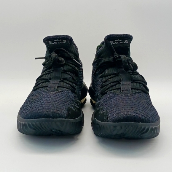 Nike Lebron 16 Streetwear/Basketball Shoes 'Triple Black' Size 8 Men/9.5 Women - Picture 7 of 9